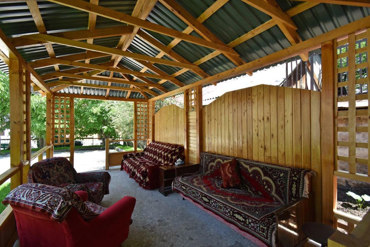 Guest House Arsan Tsaghkadzor Exteriör bild